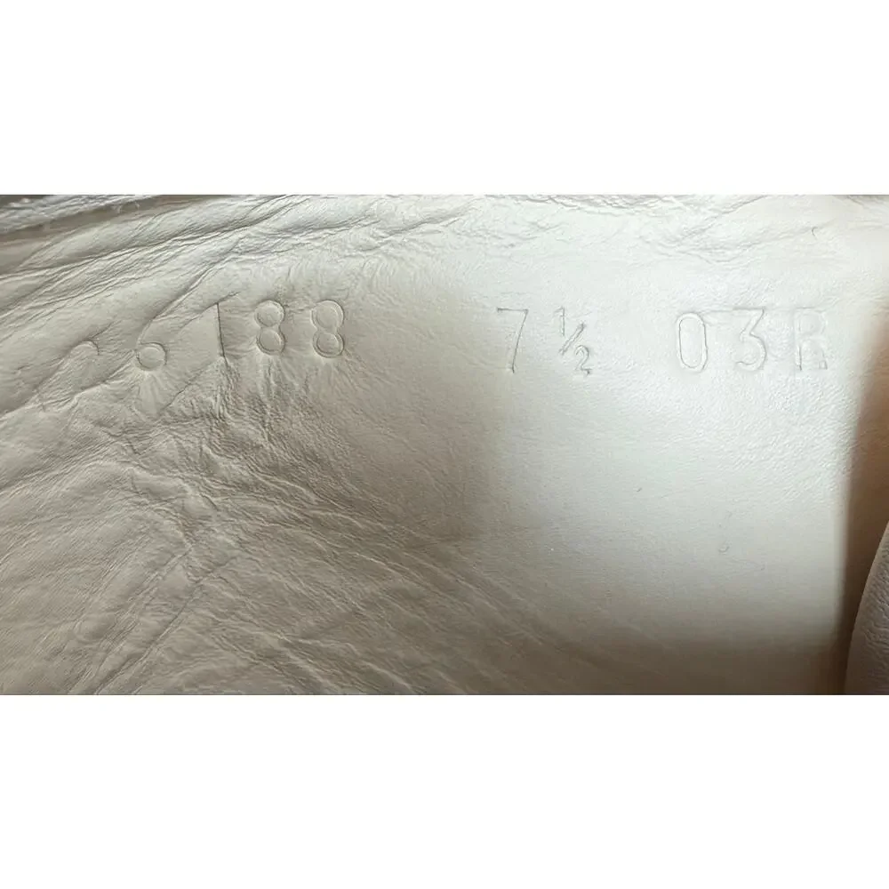 Size 8US - Gucci High Top Beige Canvas